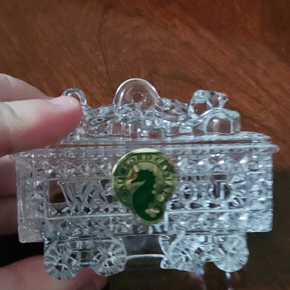 2010 NIB CLASSIC WATERFORD LEAD CRYSTAL COAL CAR TRAIN CHRISTMAS ORNAMENT 2ne - Picture 9 of 16